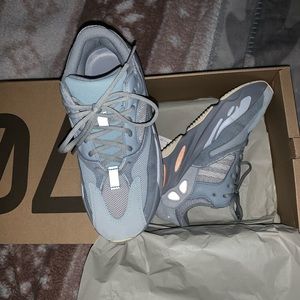 Yeezy 700 Inertia